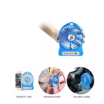 United Star 2015 4′′ Electric Battery Mini Fan Usmn-DC01